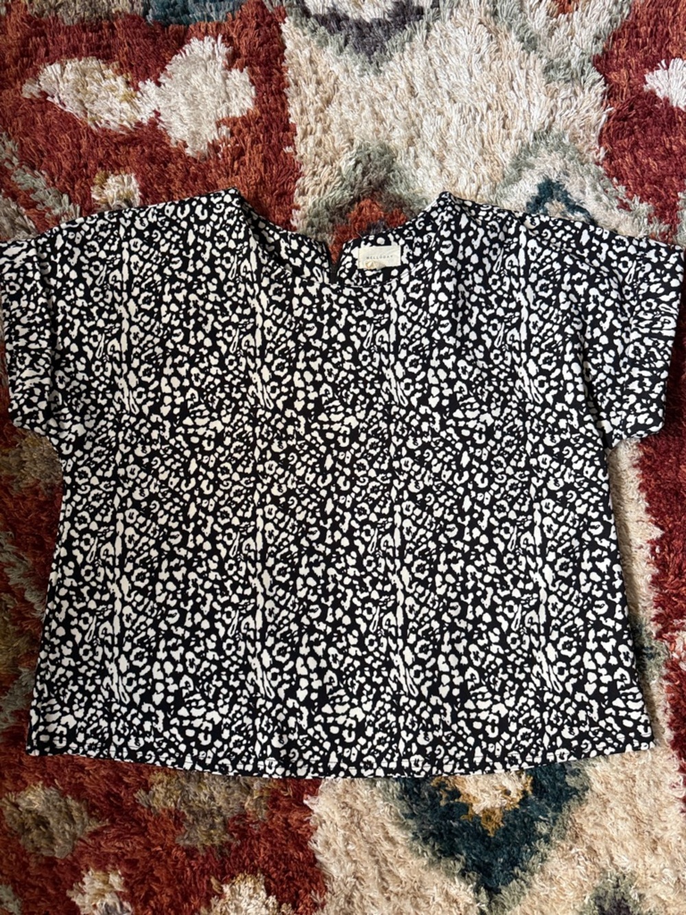 MELLODAY Black and White Short Sleeve Printed Blouse